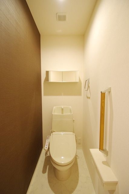 トイレ　★お部屋探しはタウンハウジング稲田堤店まで★