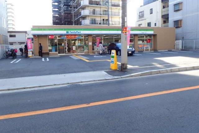 コンビニ　サークルK鶴見緑地東店（コンビニ）まで675m