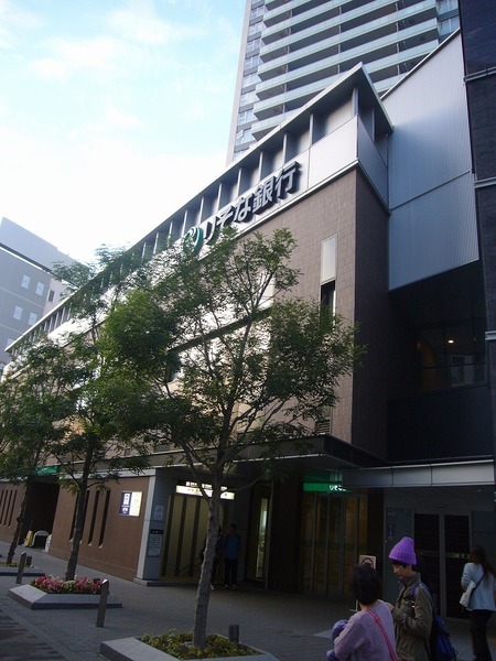 銀行　りそな銀行天六支店（銀行）まで406m