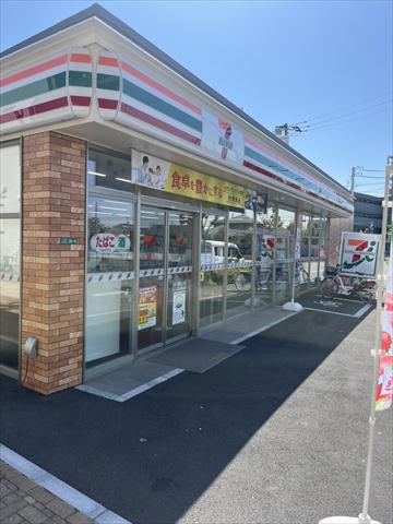 コンビニ　セブン-イレブン 江戸川一之江駅西店（コンビニ）まで422m