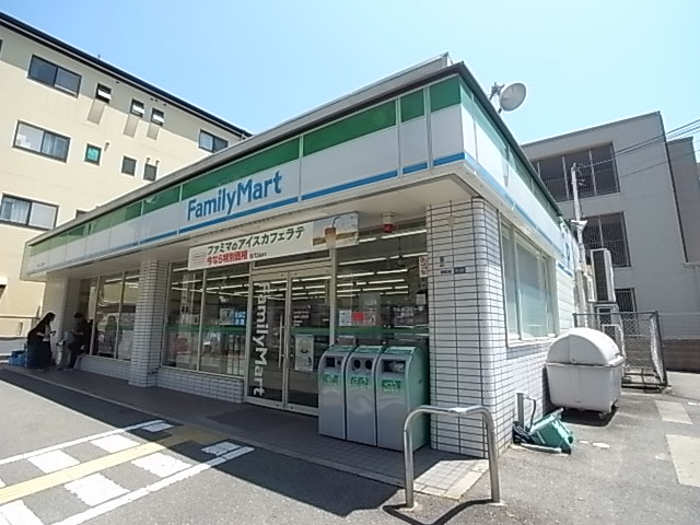 コンビニ　ファミリーマート　神鉄谷上駅前店（コンビニ）まで606m