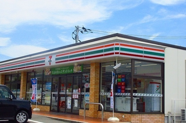 コンビニ　セブン-イレブン 神埼吉田店（コンビニ）まで750m