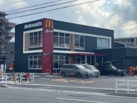 飲食店　マクドナルド諸岡店（飲食店）まで1571m