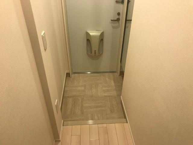 玄関　シンプルで使いやすい玄関です