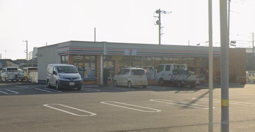 コンビニ　セブンイレブン 藤代駅南口店（コンビニ）まで1033m