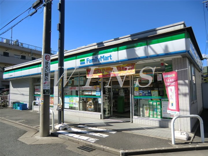 コンビニ　ファミリーマート 向ヶ丘遊園北口店（コンビニ）まで615m