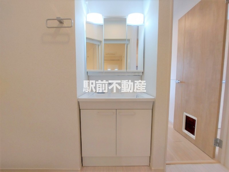 洗面設備　※類似物件の写真です。