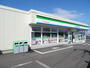 コンビニ　ファミリーマート女池上山四丁目店（コンビニ）まで750m