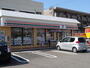 コンビニ　セブンイレブン新潟愛宕店（コンビニ）まで931m