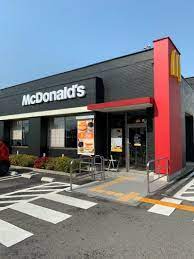 飲食店　マクドナルド 2号線大久保店（飲食店）まで740m