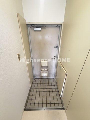 玄関　明るい玄関です