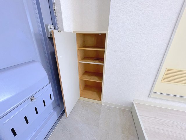 収納　シューズボックスがあります