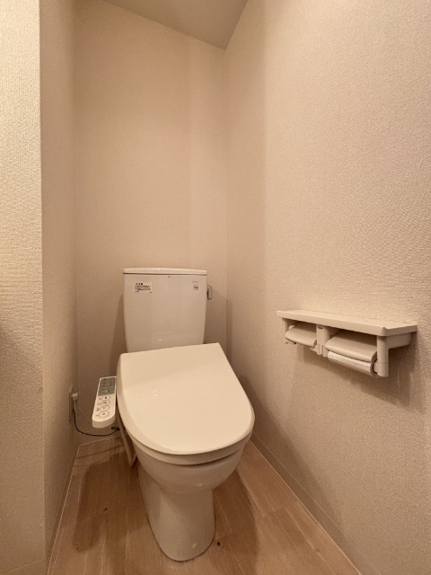 トイレ　※他区画参考写真