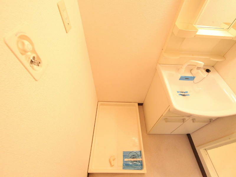 その他設備　脱衣所　室内洗濯機置場（洗濯機ご用意できます）