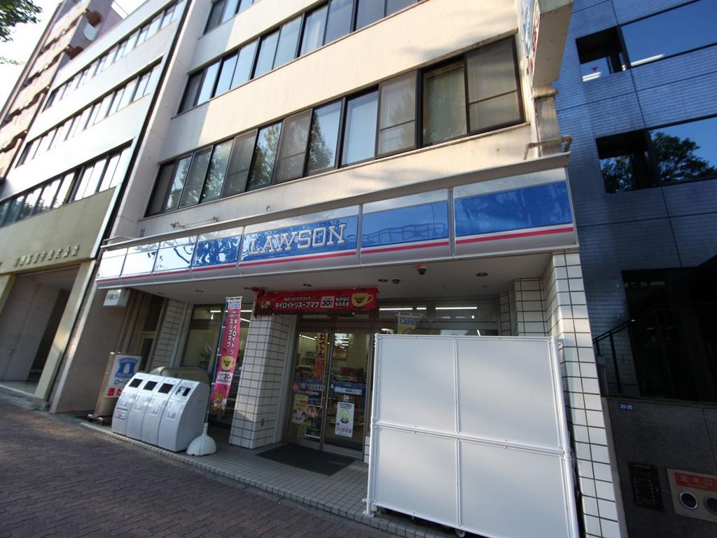 コンビニ　ローソン中区丸田町店 (コンビニ)（コンビニ）まで133m