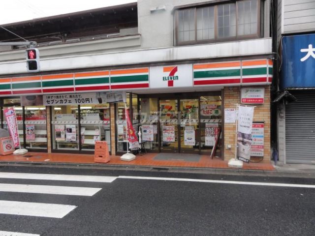 コンビニ　セブン-イレブン 北区中十条３丁目店（コンビニ）まで418m