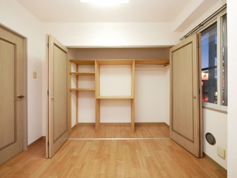 収納　３０２号室の写真です♪