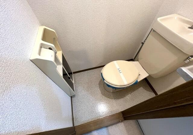 トイレ　別部屋同間取