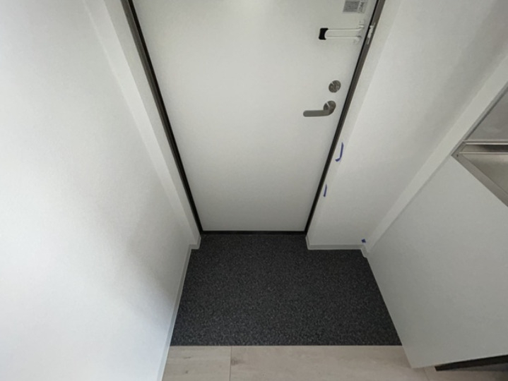 玄関　※同施工物件参照