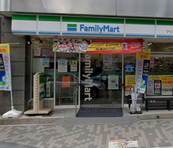 コンビニ　ファミリーマート マツエダ北堀江店（コンビニ）まで91m