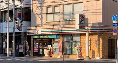 コンビニ　セブンイレブン大阪中浜3丁目店（コンビニ）まで440m