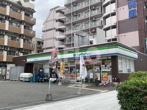 コンビニ　ファミリーマート 菅原七丁目店（コンビニ）まで100m