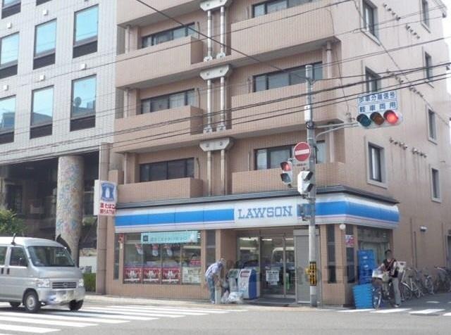 コンビニ　ローソン 丸太町小川店（コンビニ）まで421m