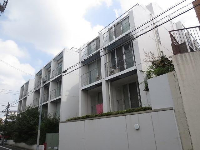 エントランス　外観
