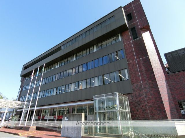 役所　裾野市役所（役所）まで670m