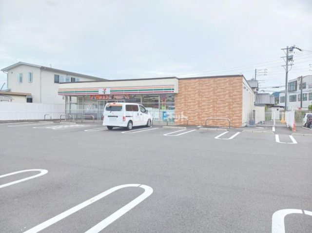 コンビニ　セブンイレブン 清水下野西店（コンビニ）まで325m
