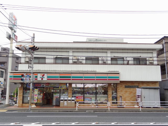 コンビニ　セブンイレブン浦安当代島店（コンビニ）まで134m