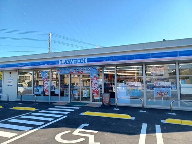 コンビニ　ローソン 草加青柳七丁目店（コンビニ）まで204m