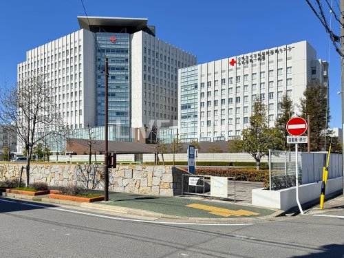 病院　日本赤十字社愛知医療センター名古屋第一病院（病院）まで615m