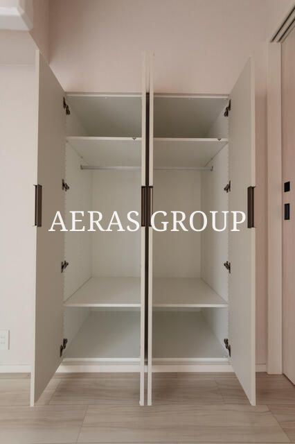 収納　同施工タイプ