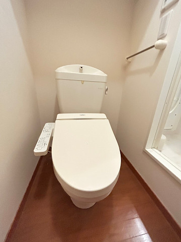 トイレ　シンプルで使いやすいトイレです