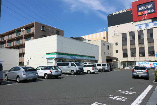 コンビニ　ファミリーマート 江北七丁目店（コンビニ）まで256m