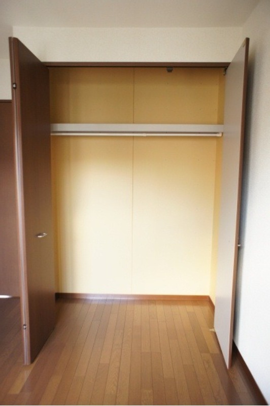 収納　図面と現状に相違がある場合には現状を優先