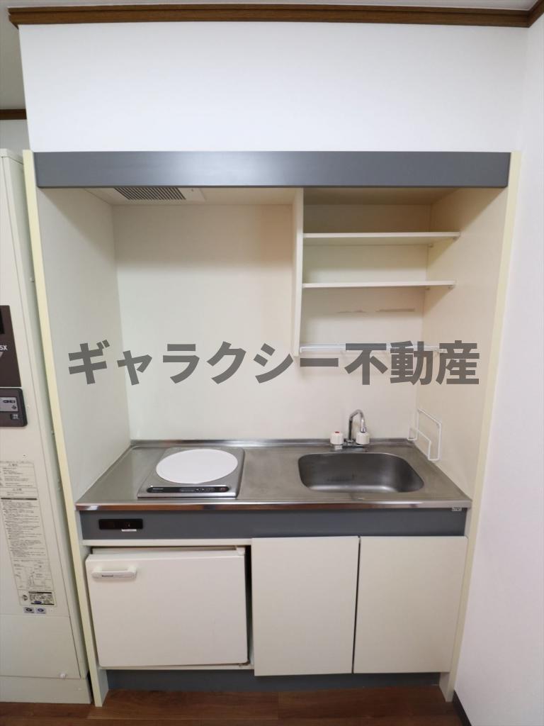 キッチン　IHコンロ付きのキッチン