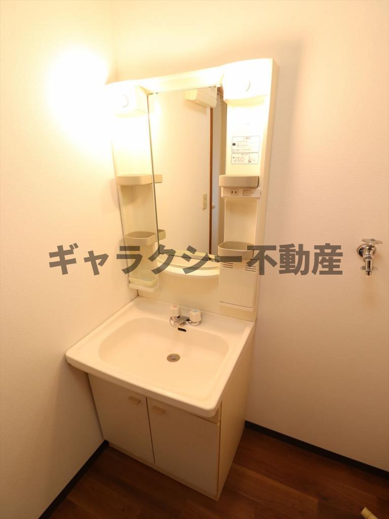 洗面設備　独立洗面台