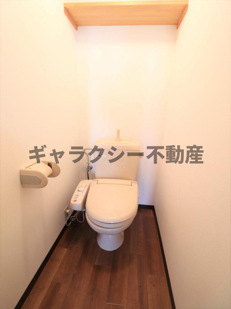 トイレ　シャワー付きトイレ
