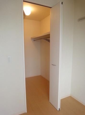 収納　ウォークインクローゼット完備