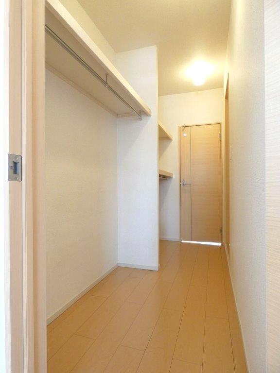 収納　図面と現状に相違がある場合には現状を優先