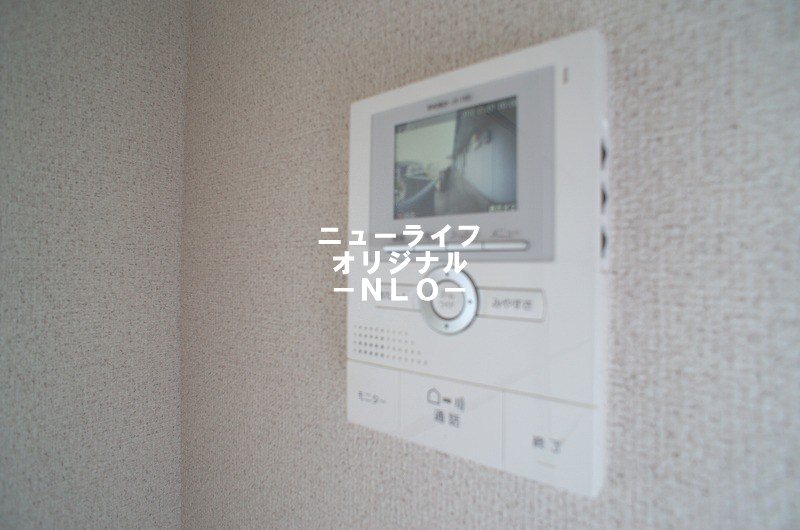 セキュリティ　快適な暮らしを守るインターホン付です☆