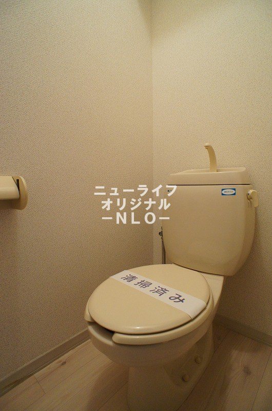 トイレ　お掃除しやすいシンプルなトイレです☆