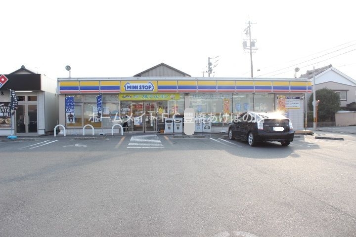 コンビニ　閉店　2025.10.14　ミニストップ豊橋曙町店（コンビニ）まで303m