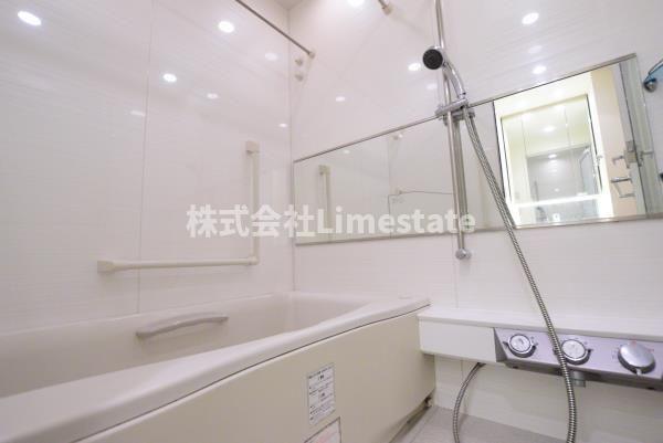 バス・シャワールーム　別部屋参考写真