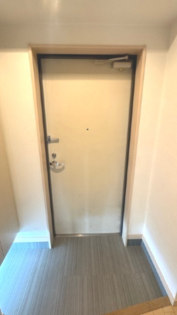 玄関　同物件別部屋イメージ