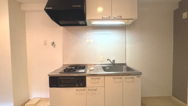 キッチン　同物件別部屋イメージ