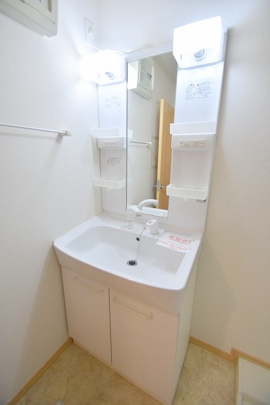 洗面設備　お問合せはシティホーム海田センター　082-821-2227