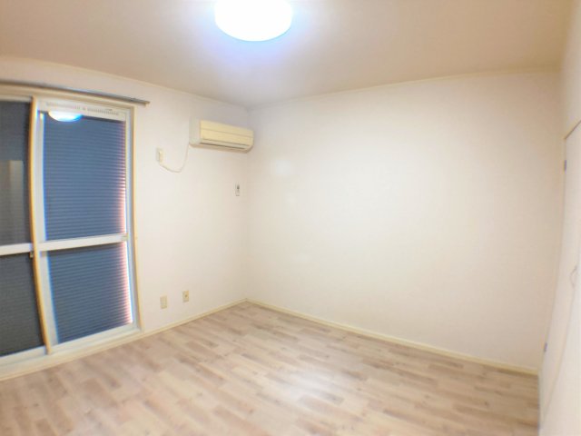 居室・リビング　別部屋同一間取りの写真となります
